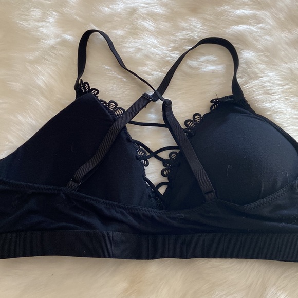 GUC Black sexy bralette in size L - Picture 4 of 4